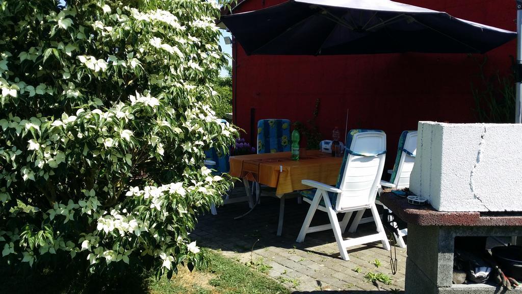 Ferienhaus Storchenweg Mahlzow Buitenkant foto